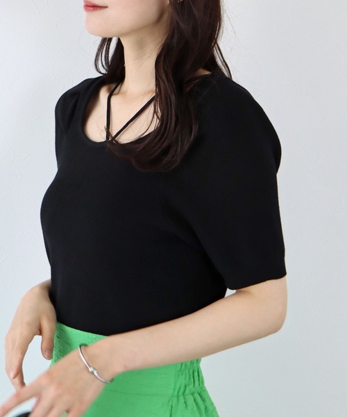 BLUEEAST（ブルーイースト）の「前後2WAYホルターネックプルオーバー（ニット/セーター・レディース・ブラック/ベージュ/オフホワイト/ブルー・MEDIUM）」の16枚目の写真