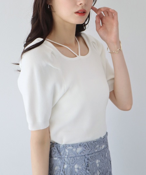 BLUEEAST（ブルーイースト）の「前後2WAYホルターネックプルオーバー（ニット/セーター・レディース・ブラック/ベージュ/オフホワイト/ブルー・MEDIUM）」の10枚目の写真