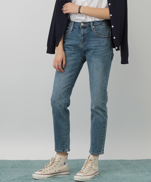 saloon（サルーン）の「SALOON(サルーン)/スリムテーパードデニム（デニムパンツ・レディース・ライトブルー/ブラック/ブルー・SMALL/MEDIUM/X-SMALL）」の8枚目の写真