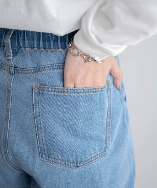 WEGO（ウィゴー）の「WEGO/【マルチサイズ】ウエストフリルデニムマムパンツ（デニムパンツ・レディース・ライトインディゴブルー/コバルトブルー/ブラック系その他/ブラック・MEDIUM/SMALL/LARGE/X-SMALL）」の15枚目の写真