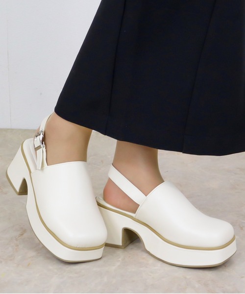 LibertyDoll(リバティードール)の「Liberty Doll / 厚底 スクエアバルキー スリングバック サボサンダル(4177)(サンダル・レディース・アイボリー/ブラック・LL/S/M/L)」の1枚目の写真