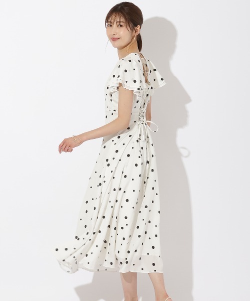 AND COUTURE（アンドクチュール）の「ランダムドットプリント袖