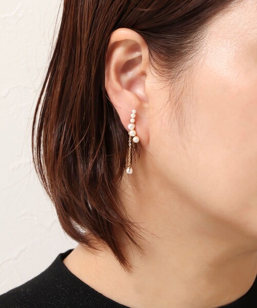 NOLLEY’S Sophi(ノーリーズソフィ)の「スライドパールイヤリング(イヤリング・レディース・オフホワイト・FREE)」の7枚目の写真