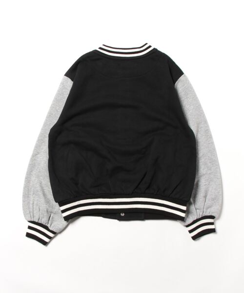 by LOVEiT(バイラビット)の「Bワッペン裏毛スタジャン(Tシャツ/カットソー・キッズ・ブラック/ベージュ/ピンク・140cm/130cm/160cm/150cm/120cm)」の5枚目の写真