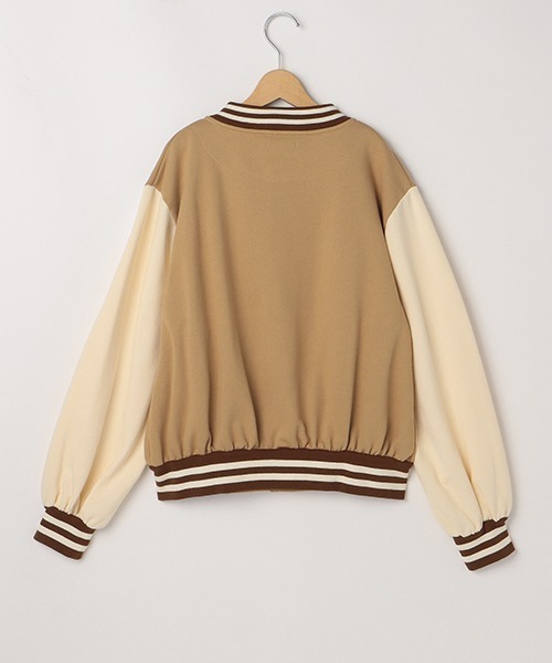 by LOVEiT(バイラビット)の「Bワッペン裏毛スタジャン(Tシャツ/カットソー・キッズ・ブラック/ベージュ/ピンク・140cm/130cm/160cm/150cm/120cm)」の14枚目の写真