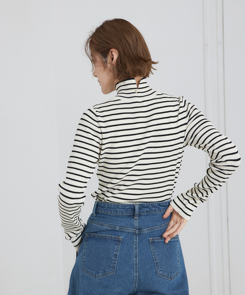 abahouse mavie(アバハウスマヴィ)の「ポリエステルリブハイネック(ニット/セーター・レディース・ホワイト/ホワイト系その他/ブラック/ダークオレンジ・フリー)」の19枚目の写真