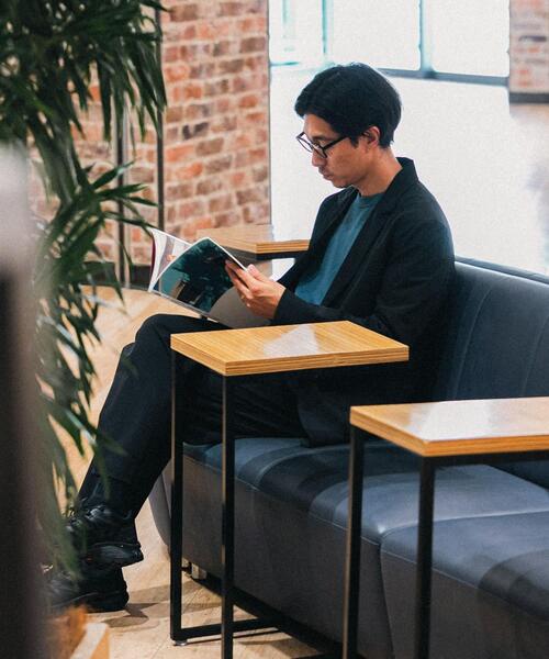 ITEMS URBANRESEARCH（アイテムズ アーバンリサーチ）の「ストレッチナイロン タックパンツ（その他パンツ・メンズ・カーキ/ネイビー/ブラック・MEDIUM/LARGE）」の4枚目の写真