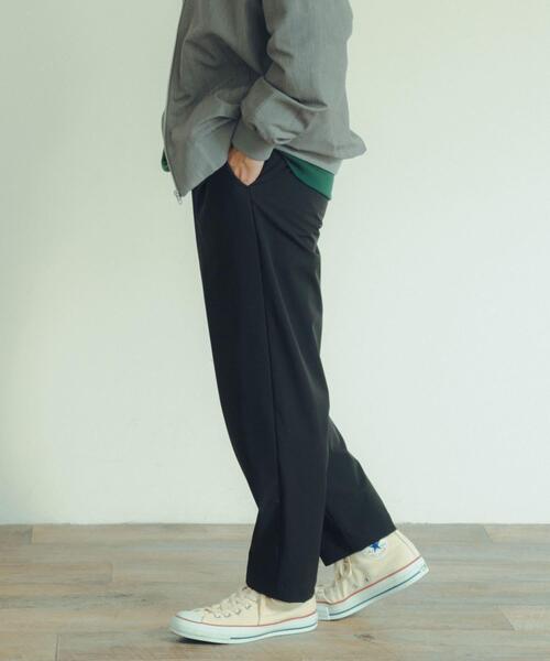 ITEMS URBANRESEARCH（アイテムズ アーバンリサーチ）の「ストレッチナイロン タックパンツ（その他パンツ・メンズ・カーキ/ネイビー/ブラック・MEDIUM/LARGE）」の8枚目の写真