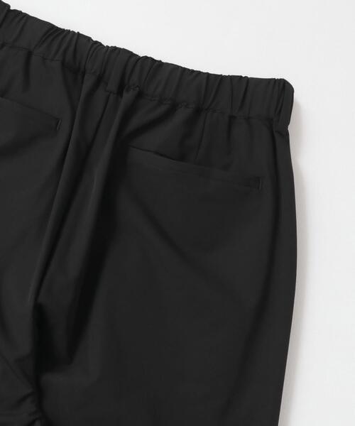 ITEMS URBANRESEARCH（アイテムズ アーバンリサーチ）の「ストレッチナイロン タックパンツ（その他パンツ・メンズ・カーキ/ネイビー/ブラック・MEDIUM/LARGE）」の11枚目の写真