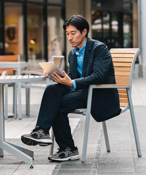 ITEMS URBANRESEARCH（アイテムズ アーバンリサーチ）の「ストレッチナイロン タックパンツ（その他パンツ・メンズ・カーキ/ネイビー/ブラック・MEDIUM/LARGE）」の12枚目の写真