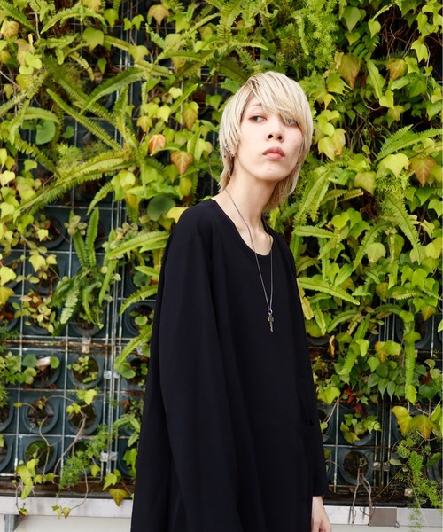 rovtski(ロフトスキー)の「ダブルポケットアシメトップス(Tシャツ/カットソー・レディース・ブラック・FREE)」の6枚目の写真