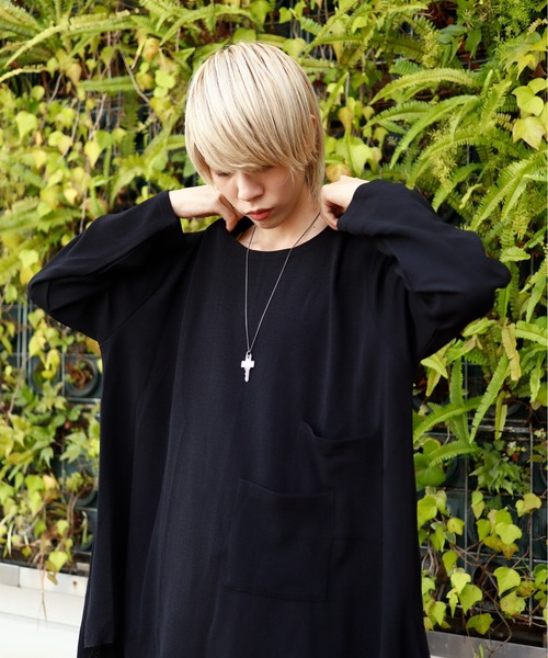 rovtski(ロフトスキー)の「ダブルポケットアシメトップス(Tシャツ/カットソー・レディース・ブラック・FREE)」の7枚目の写真