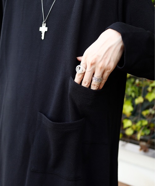 rovtski(ロフトスキー)の「ダブルポケットアシメトップス(Tシャツ/カットソー・レディース・ブラック・FREE)」の15枚目の写真