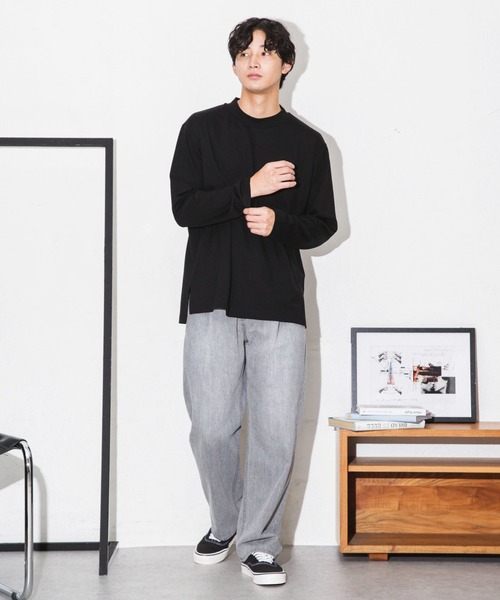 NANO universe(ナノユニバース)の「ストレッチスムースモックネックTシャツ 長袖(Tシャツ/カットソー・メンズ・グレー系その他4/ブラック/チャコール・L/M/S)」の11枚目の写真