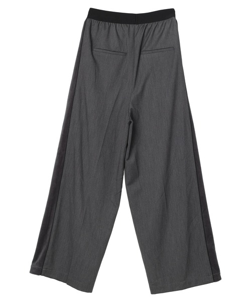 KBF(ケイビーエフ)の「KBF イージーサイドラインパンツ(その他パンツ・レディース・チャコールグレー・FREE)」の5枚目の写真