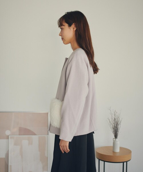 JILL by JILL STUART（ジルバイジルスチュアート）の「◇ポケットファーノーカラーコート２（ノーカラーコート・レディース・ブラック/グレー/ダークグレー・SMALL/MEDIUM）」の20枚目の写真