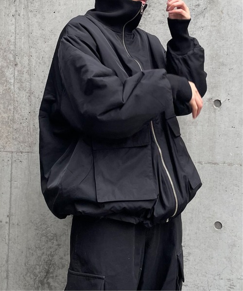 y/m by れぽすけ（イムバイレポスケ）の「中綿ビックポケットブルゾン（ダウンジャケット/コート・メンズ・アイボリー/ブラック・FREE）」の8枚目の写真