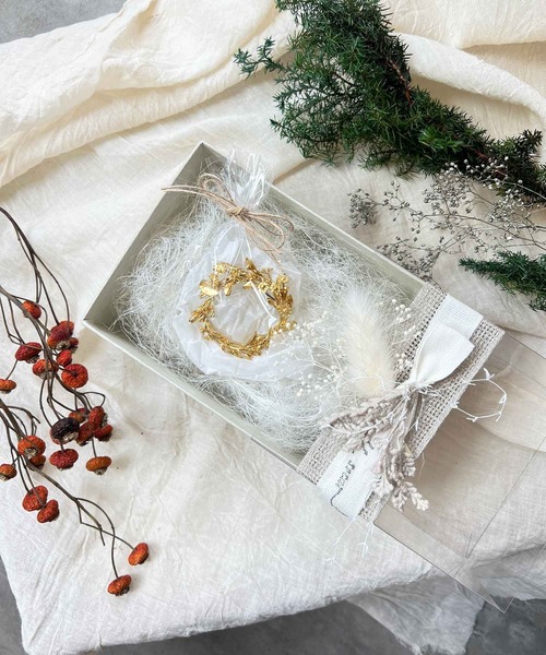 m.soeur（エムスール）の「リネンリボンのギフトボックス（大）（ラッピングキット・レディース・ベージュ・FREE）」の4枚目の写真