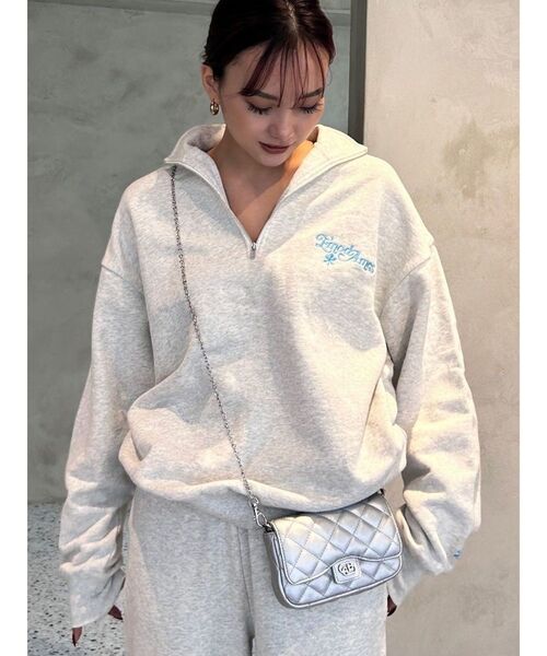 EMODA（エモダ）の「【Ames Worldwide】ロゴハーフジップオーバートップ（Tシャツ/カットソー・レディース・ネイビー/グレー・FREE）」の3枚目の写真