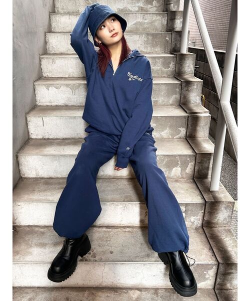 EMODA（エモダ）の「【Ames Worldwide】ロゴハーフジップオーバートップ（Tシャツ/カットソー・レディース・ネイビー/グレー・FREE）」の17枚目の写真