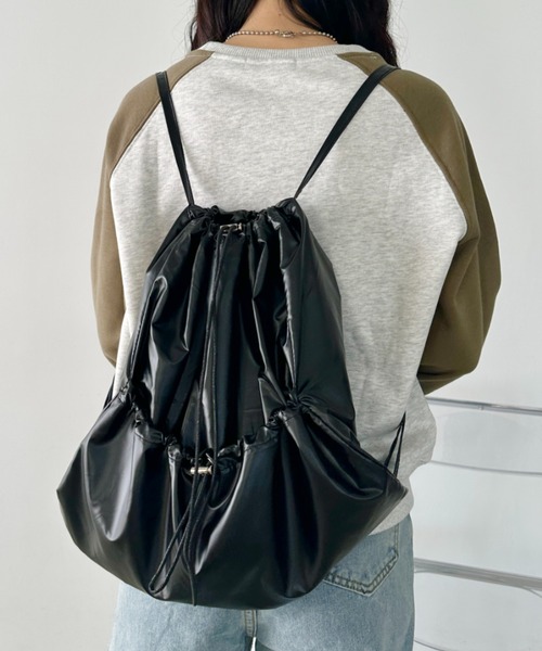 CLEA（クレア）の「メタリックドロストナップザック/リュック（バックパック/リュック・レディース・シルバー/ブラック・FREE）」の11枚目の写真