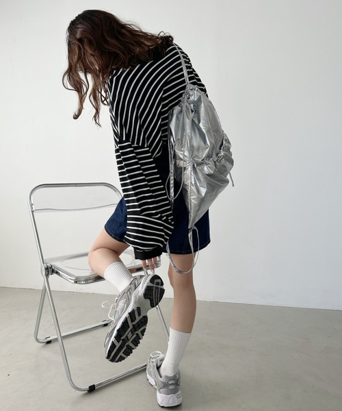 CLEA（クレア）の「メタリックドロストナップザック/リュック（バックパック/リュック・レディース・シルバー/ブラック・FREE）」の19枚目の写真