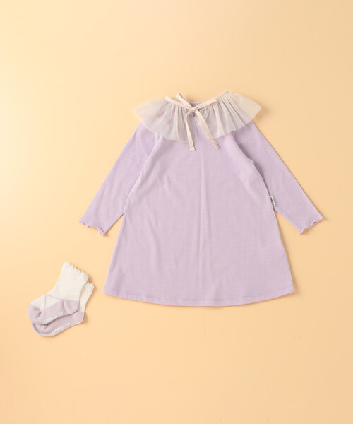 COMME CA ISM（コムサイズム）の「ワンピース・ソックス入り ギフトセット(80・90cm)（ベビーギフト・キッズ・ラベンダー/ネイビー・80-90cm/90-100cm）」の4枚目の写真