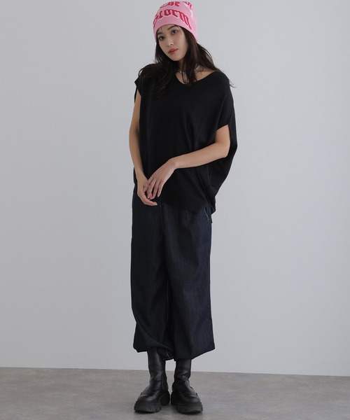 ElegChic(エレグシック)の「バルーンVネックベスト(ベスト・レディース・ブラック/杢グレー・M)」の1枚目の写真