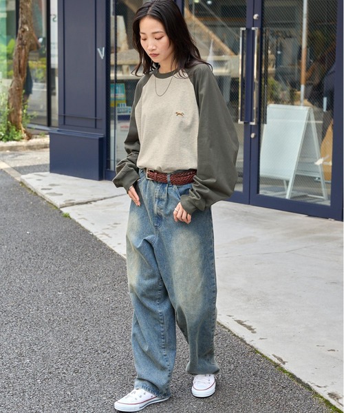 PENNEYS（ぺニーズ）の「PENNEYS/ペニーズ 別注 THE FOX ロゴ ワッペン刺繍ワンポイント ラグラン長袖Tシャツ（Tシャツ/カットソー・レディース・ダークブラウン/ネイビー/チャコール/ブラック/グリーン/ワイン/スミクロ/チェリーレッド/オリーブ/ブラック系・L/M）」の21枚目の写真