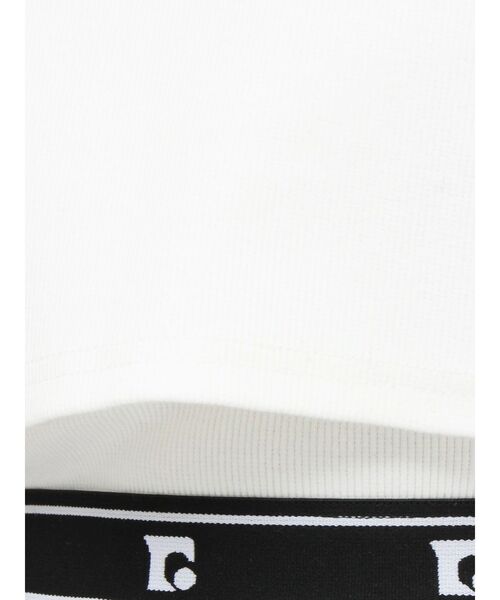 EMODA(エモダ)の「レイヤージャガードフィットトップ(Tシャツ/カットソー・レディース・ホワイト/ベージュ/ブラック/ブルー・FREE)」の9枚目の写真