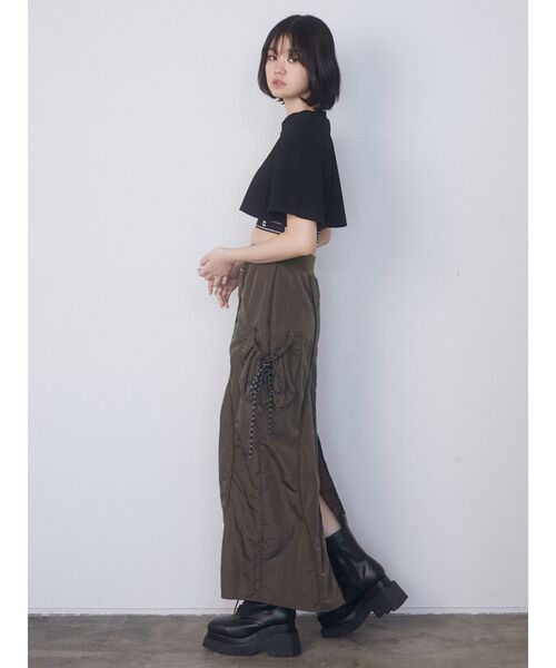 EMODA(エモダ)の「レイヤージャガードフィットトップ(Tシャツ/カットソー・レディース・ホワイト/ベージュ/ブラック/ブルー・FREE)」の14枚目の写真