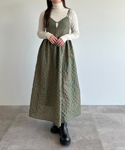 apres jour mignon（アプレジュールミニョン）の「ビスチェ風キャミワンピース【ZOZOTOWN限定アイテム】（ワンピース・レディース・ブラック/オレンジ系その他/ブルー系その他・X-LARGE/MEDIUM/SMALL）」の22枚目の写真