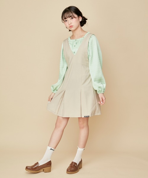 JENNI love(ジェニィラブ)の「【肩ひも調整可能】Vネックジャンスカ(ジャンパースカート・キッズ・ベージュ/ブラック・130cm/140cm/150cm/160cm)」の18枚目の写真