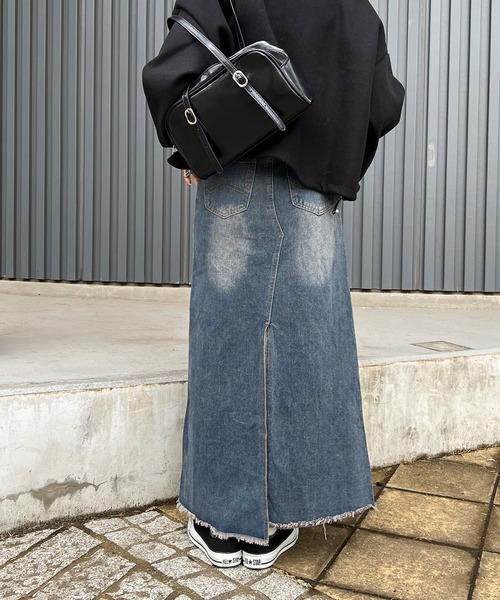 ISOOK（アイスー）の「【ISOOK / アイスー】カットオフロングデニムスカート / ダメージ ヴィンテージ フレア スリット ハイウエスト ローライズ ZOZOTOWN限定（デニムスカート・レディース・ブルー・M/S）」の14枚目の写真