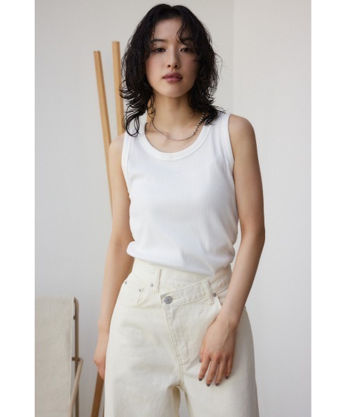 AZUL by moussy(アズールバイマウジー)の「ベーシッククルーネックリブタンク(Tシャツ/カットソー・レディース・アイボリー/ブラック/グレー/ホワイト系その他・M/L/S/M)」の22枚目の写真