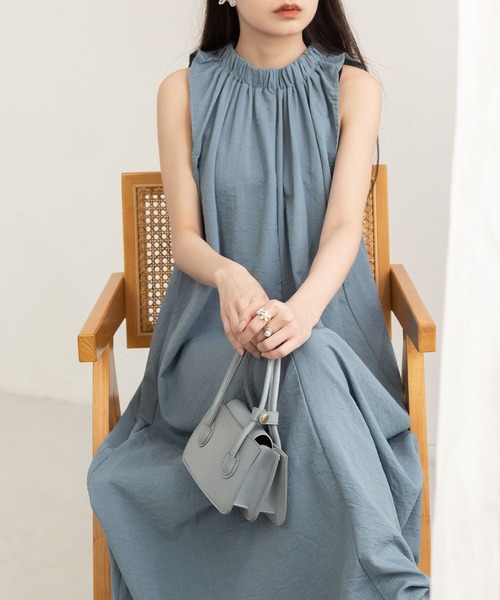 MAISON DE THERESE(メゾン ド テレーズ)の「ゆったりノースリーブロングフレンチワンピース(ワンピース・レディース・ブルー/ブラック/アイボリー・M)」の3枚目の写真