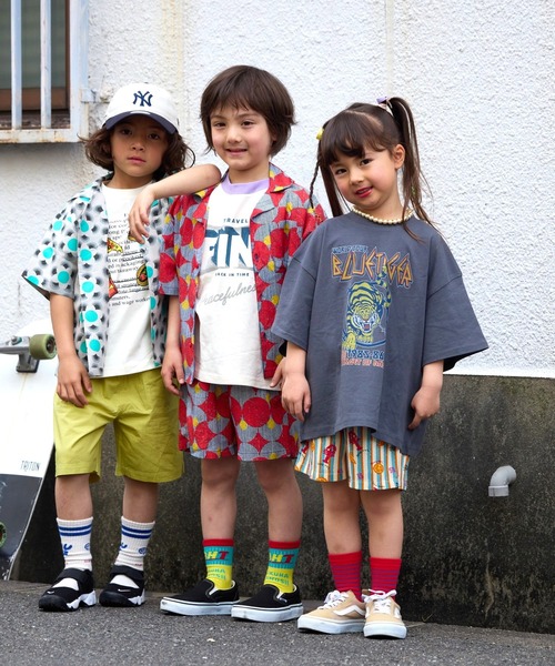 Life Support Products（ライフサポートプロダクツ）の「ロックプリントワイドTシャツ（80～150cm）（Tシャツ/カットソー・キッズ・グレー系その他2/ブラック系1/ブラック系3/ブラック系2/ホワイト系3/グレー系その他/ホワイト系1/ホワイト系2・80/90/95/100/110/120/130/140/150）」の17枚目の写真