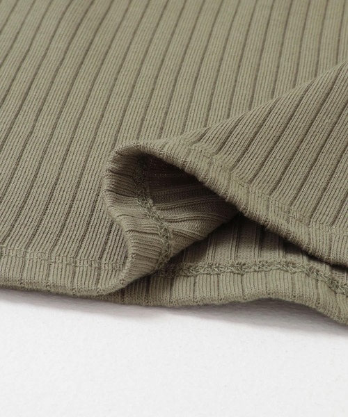 ITEMS URBANRESEARCH(アイテムズ アーバンリサーチ)の「トタンテレコタンクトップ(タンクトップ・レディース・カーキ/グレー系その他/オフホワイト/ホワイト系その他・FREE)」の14枚目の写真