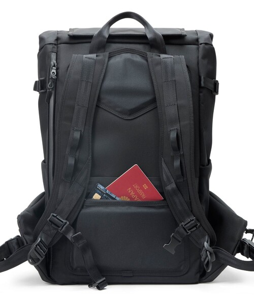 beruf baggage(ベルーフバゲッジ)の「【beruf baggage/ベルーフ バゲッジ】NOMAD 30DR バックパック(バックパック/リュック・メンズ・ブラック・FREE)」の4枚目の写真