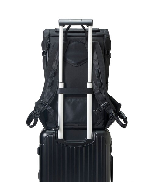 beruf baggage(ベルーフバゲッジ)の「【beruf baggage/ベルーフ バゲッジ】NOMAD 30DR バックパック(バックパック/リュック・メンズ・ブラック・FREE)」の13枚目の写真