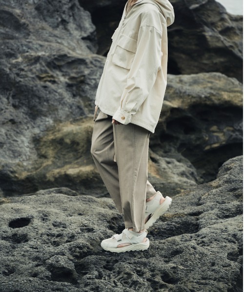 HI-TEC(ハイテック)の「【HI-TEC/ハイテック】HT SD011 EASTEND PORT/イーストエンド ポート(サンダル・メンズ・オフホワイト/ブラック・23.0cm/23.5cm/24.0cm/24.5cm/25.0cm/25.5cm/26.0cm/26.5cm/27.0cm/27.5cm/28.0cm/29.0cm/22.5cm/22.0cm)」の20枚目の写真