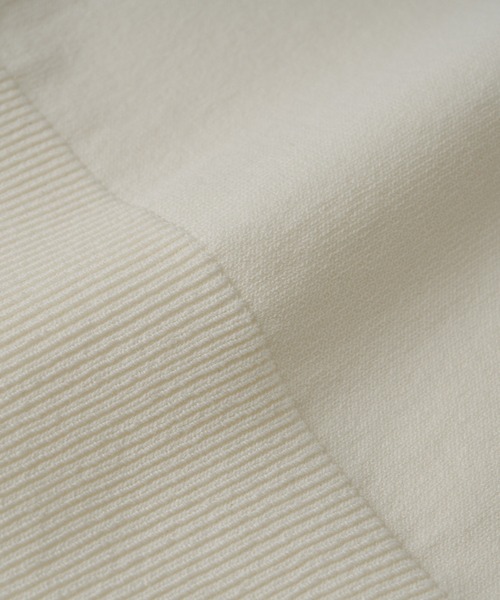 RIVE DROITE（リヴドロワ）の「クールタッチショルダーニット（ニット/セーター・レディース・ブラック/ベージュ/オフホワイト・FREE）」の12枚目の写真