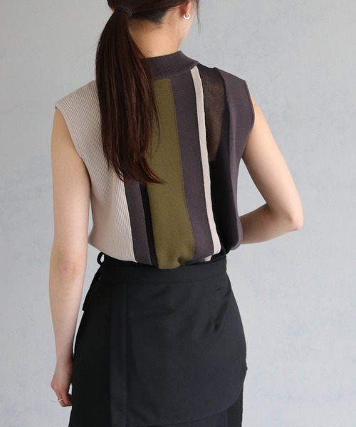 &g'aime（アンジェム）の「【&g’aime】シアー切替配色スリーブレスニット（ニット/セーター・レディース・ブラック/グレイッシュベージュ/チャコールグレー・FREE）」の17枚目の写真