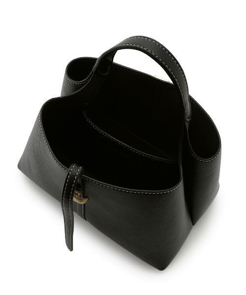 Mila Owen(ミラオーウェン)の「ワンハンドルミニトートバッグ(ショルダーバッグ・レディース・キャメル/アイボリー/ブラック/オレンジ・FREE)」の9枚目の写真