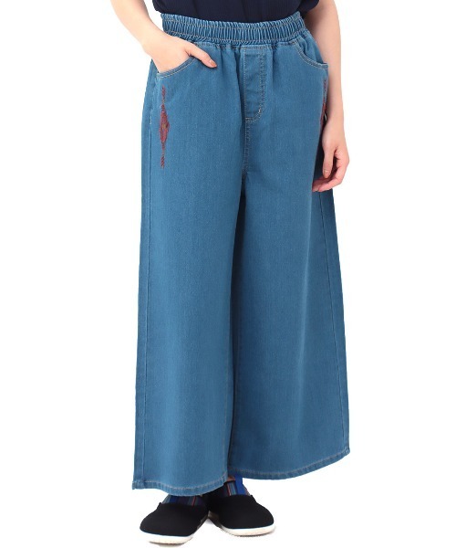 チチカカ(チチカカ)の「デニムバギーパンツ(デニムパンツ・レディース・ブルー/ブラック・MEDIUM/LARGE)」の7枚目の写真