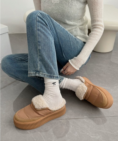 Shoes in Closet（シューズインクローゼット）の「軽量厚底プラットフォーム  リブソール ボア スリッポン/サンダル 2439（スリッポン・レディース・アイボリー/ベージュ/ブラック・M/S/LL/L）」の18枚目の写真