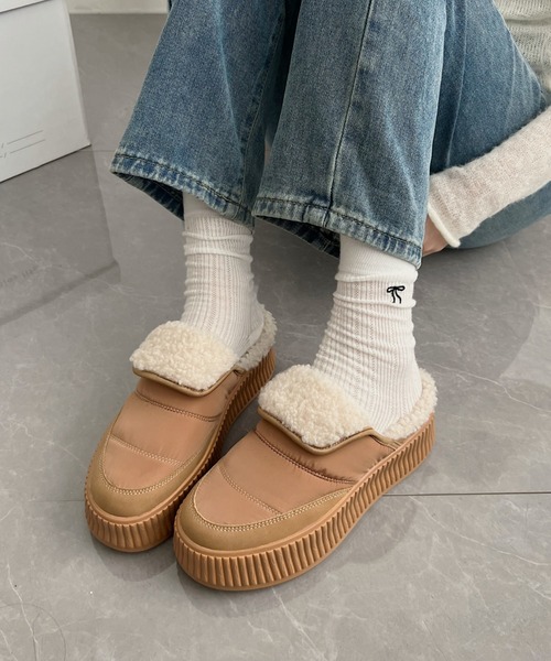 Shoes in Closet（シューズインクローゼット）の「軽量厚底プラットフォーム  リブソール ボア スリッポン/サンダル 2439（スリッポン・レディース・アイボリー/ベージュ/ブラック・M/S/LL/L）」の19枚目の写真