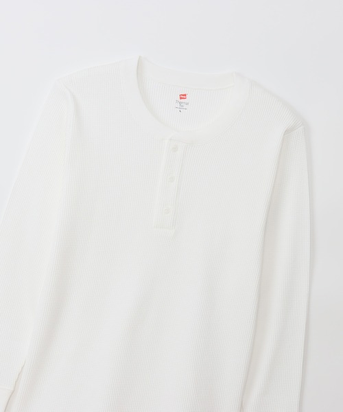 HANES(ヘインズ)の「【Hanes/ヘインズ】メンズ ロングスリーブヘンリーネック(Tシャツ/カットソー・メンズ・ホワイト/ブラック・LARGE/MEDIUM/SMALL/X-LARGE)」の16枚目の写真