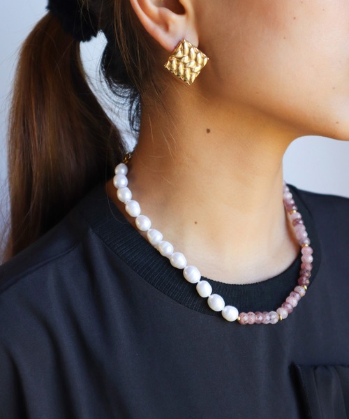 TUWAKRIM（トゥワクリム）の「【TUWAKRIM】ストロベリークォーツ×パールネックレス（ネックレス・レディース・ピンク・MEDIUM）」の8枚目の写真