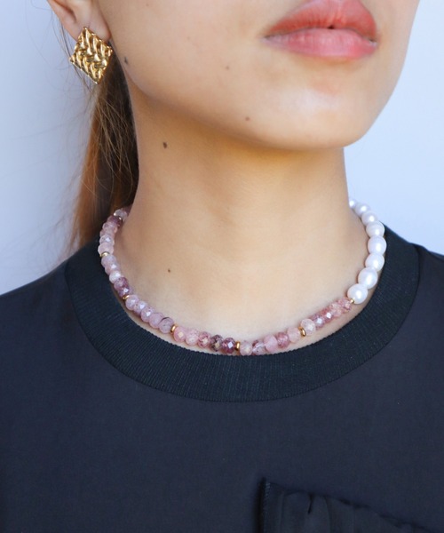 TUWAKRIM（トゥワクリム）の「【TUWAKRIM】ストロベリークォーツ×パールネックレス（ネックレス・レディース・ピンク・MEDIUM）」の7枚目の写真